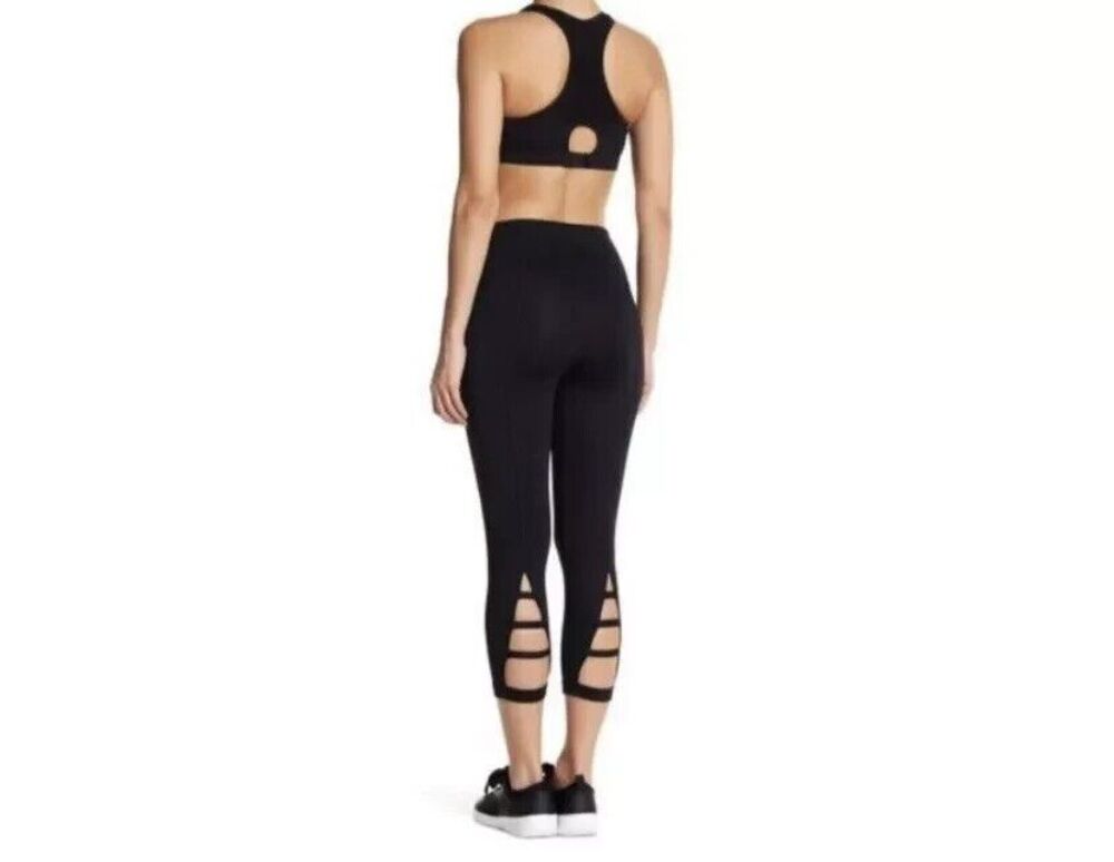 Z by Zella Women’s Black Cutout Cropped Leggings Size XL Athleisure Gym